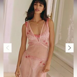 LYREBIRD SHEER PLUNGE-NECK CHEMISE XS